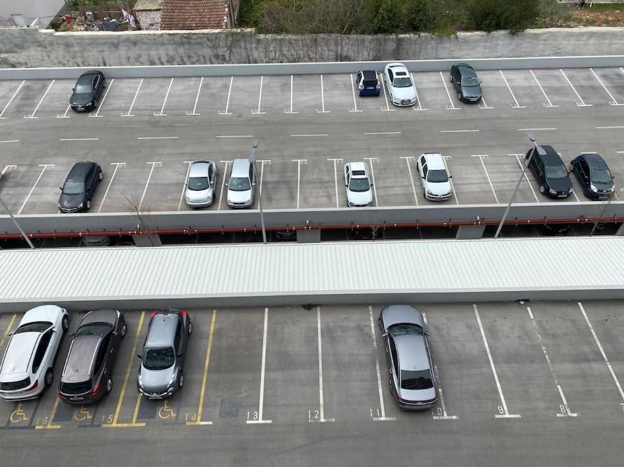 New Modern Apt Near Old Town - Private Parking Zadar Exterior foto