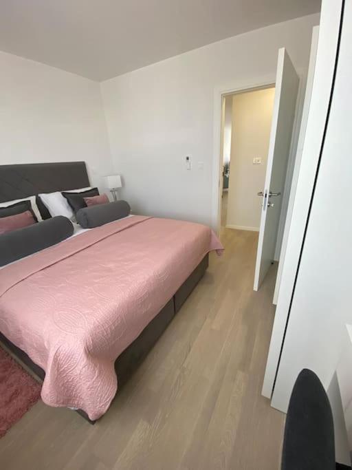 New Modern Apt Near Old Town - Private Parking Zadar Exterior foto